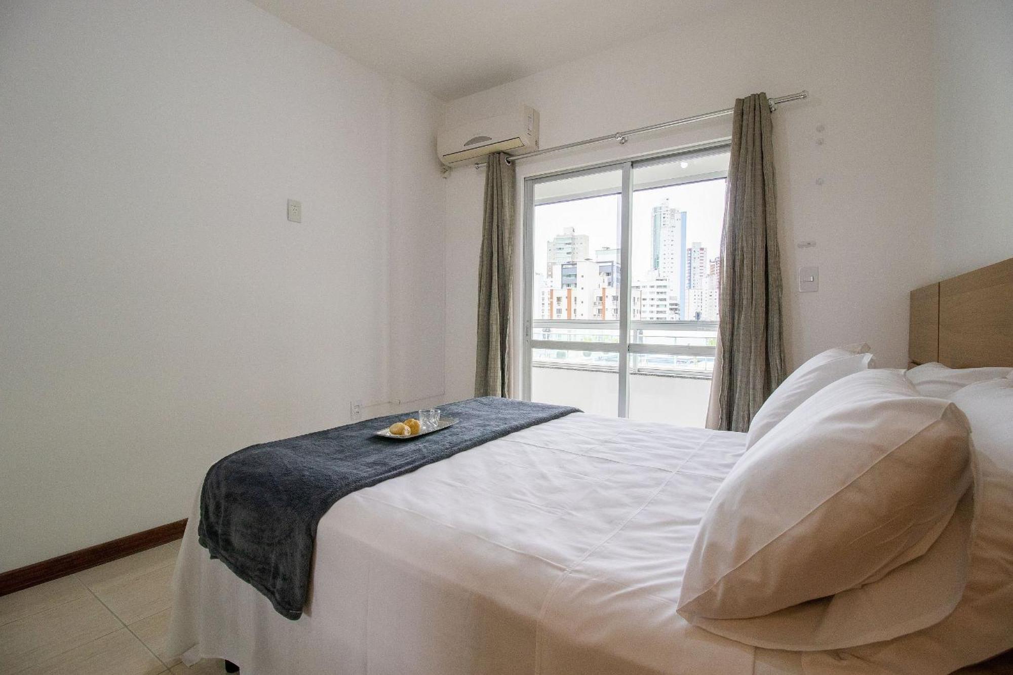 Mnt51 - Churrasq, Climatizado, 2 Dorm, Garagem Balneario Camboriu
