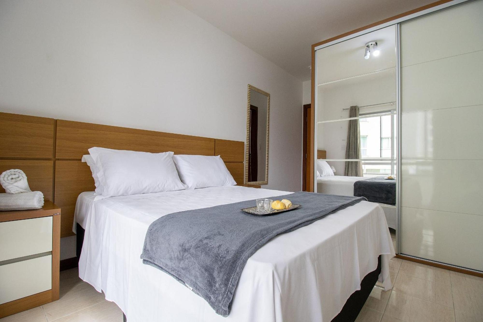 Mnt51 - Churrasq, Climatizado, 2 Dorm, Garagem Apartamento Balneario Camboriu