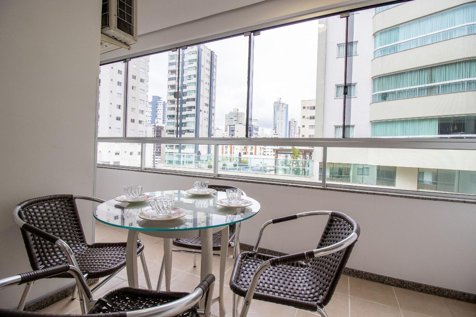 Mnt51 - Churrasq, Climatizado, 2 Dorm, Garagem Apartamento *