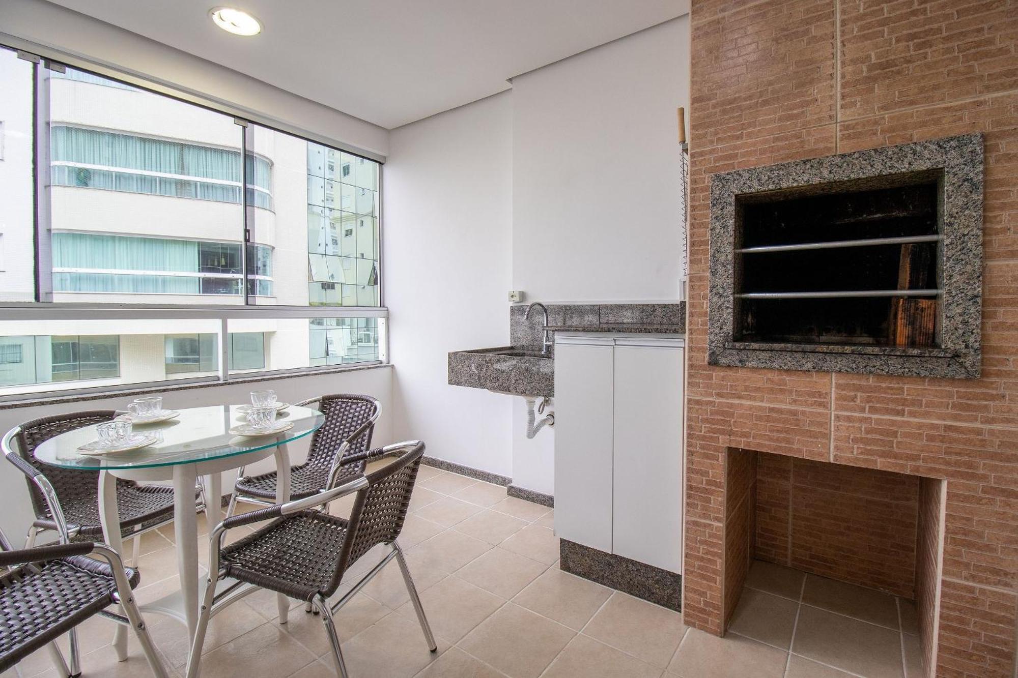 Apartamento Mnt51 - Churrasq, Climatizado, 2 Dorm, Garagem *